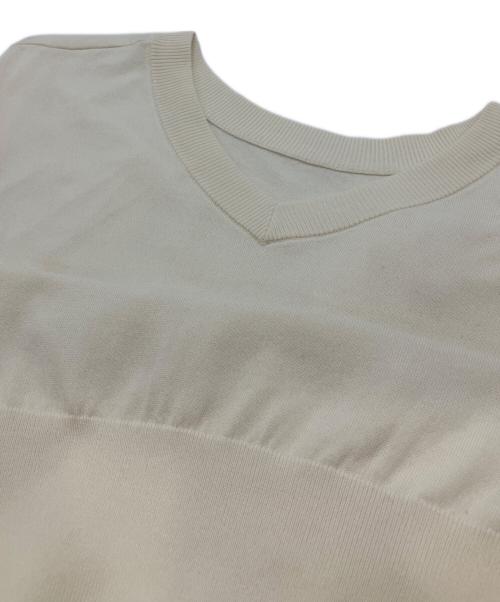 UNTITLED（アンタイトル）UNTITLED (アンタイトル) ドライタッチコットンプルオーバー アイボリー サイズ:2の古着・服飾アイテム