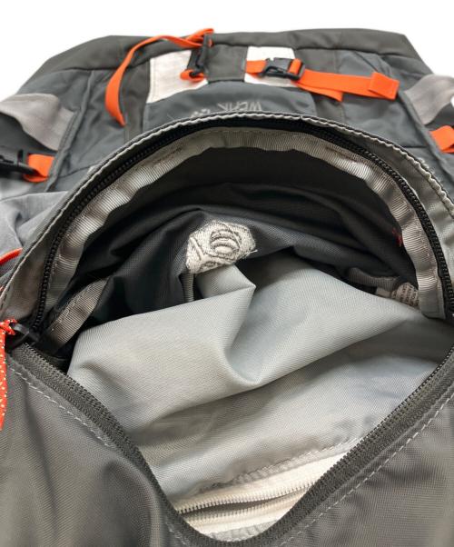 MOUNTAIN HARD WEAR（マウンテンハードウェア）MOUNTAIN HARD WEAR (マウンテンハードウェア) DIRETTISSIMA 35 グレーの古着・服飾アイテム