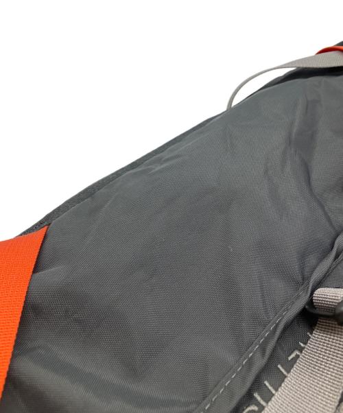 MOUNTAIN HARD WEAR（マウンテンハードウェア）MOUNTAIN HARD WEAR (マウンテンハードウェア) DIRETTISSIMA 35 グレーの古着・服飾アイテム