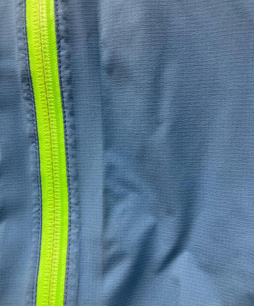 norrona（ノローナ）norrona (ノローナ) Gore-Tex PrimaLoft ジャケット ブルー×グリーン サイズ:Mの古着・服飾アイテム
