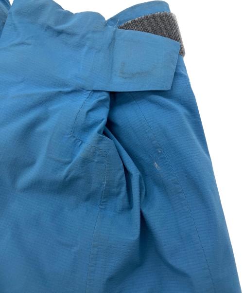 norrona（ノローナ）norrona (ノローナ) Gore-Tex PrimaLoft ジャケット ブルー×グリーン サイズ:Mの古着・服飾アイテム