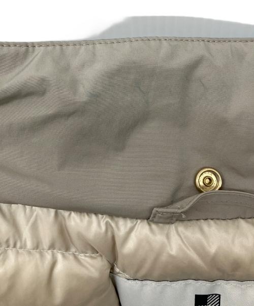 WOOLRICH（ウールリッチ）WOOLRICH (ウールリッチ) UNITED ARROWS (ユナイテッドアローズ) 別注BOW BRIDGE ラビットファー ダウンコート ベージュ サイズ:Mの古着・服飾アイテム