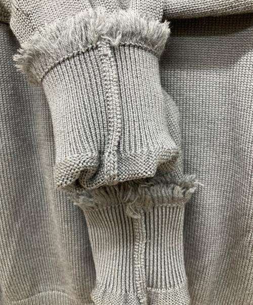 LOEFF（ロエフ）LOEFF (ロエフ) 9ゲージ フリンジ クルーネック ニットプルオーバー グレーの古着・服飾アイテム