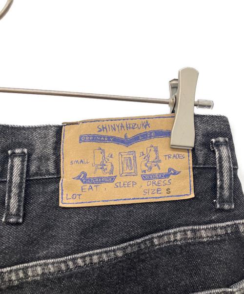 SHINYA KOZUKA（シンヤコズカ）SHINYA KOZUKA (シンヤコズカ) Dameged Ordinary City Baggy ブラック サイズ:Sの古着・服飾アイテム
