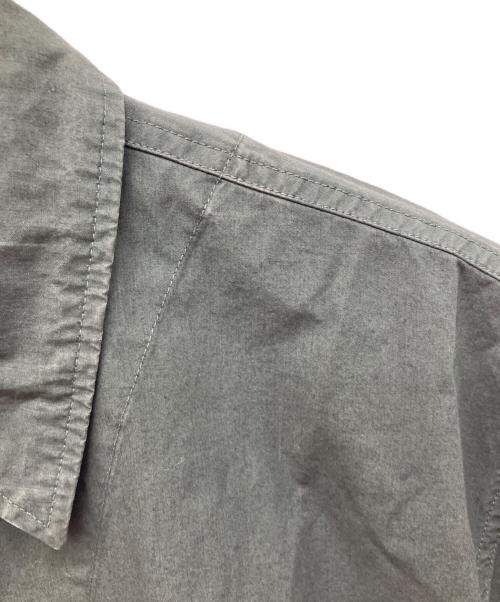 MHL（マーガレットハウエル）MHL (マーガレットハウエル) HIGH TWISTED COTTON POPLIN SS SHIRT　ハイトゥイステッド コットン ポプリン ショートスリーブ シャツ　半袖シャツ カーキ サイズ:Sの古着・服飾アイテム