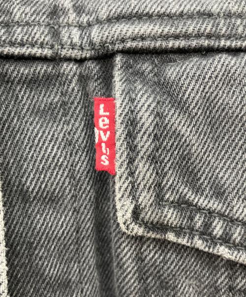 LEVI'S（リーバイス）LEVI'S (リーバイス) バギートラッカー オーバーサイズドデニムジャケット ブラック サイズ:Sの古着・服飾アイテム