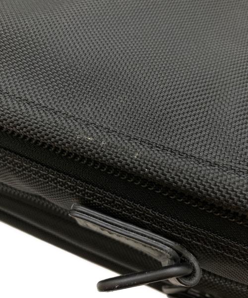 TUMI（トゥミ）TUMI (トゥミ) エクスパンダブル・オーガナイザー・コンピューター・ブリーフ ブラックの古着・服飾アイテム