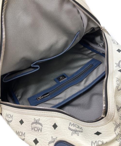 MCM（エムシーエム）MCM (エムシーエム) ヴィセトス スターク バックパック　リュック ホワイトの古着・服飾アイテム