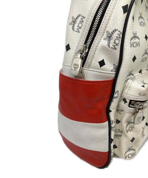 MCM（エムシーエム）MCM (エムシーエム) ヴィセトス スターク バックパック　リュック ホワイトの古着・服飾アイテム
