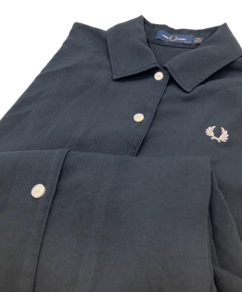 FRED PERRY（フレッドペリー）FRED PERRY (フレッドペリー) シャツワンピース ブラック サイズ:36の古着・服飾アイテム
