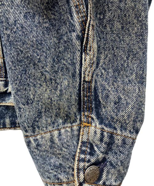 LEVI'S（リーバイス）LEVI'S (リーバイス) 襟コーデュロイデニムジャケット　ケミカルウォッシュ加工 インディゴ サイズ:Sの古着・服飾アイテム