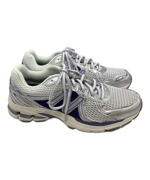 NEW BALANCE（ニューバランス）NEW BALANCE (ニューバランス) パフォーマンスランニングシューズ シルバー サイズ:26cmの古着・服飾アイテム