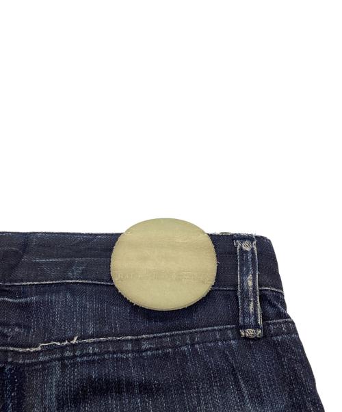 RAF BY RAF SIMONS（ラフバイ ラフシモンズ）RAF BY RAF SIMONS (ラフバイ ラフシモンズ) ダメージ加工コーティングデニムパンツ インディゴ サイズ:30の古着・服飾アイテム