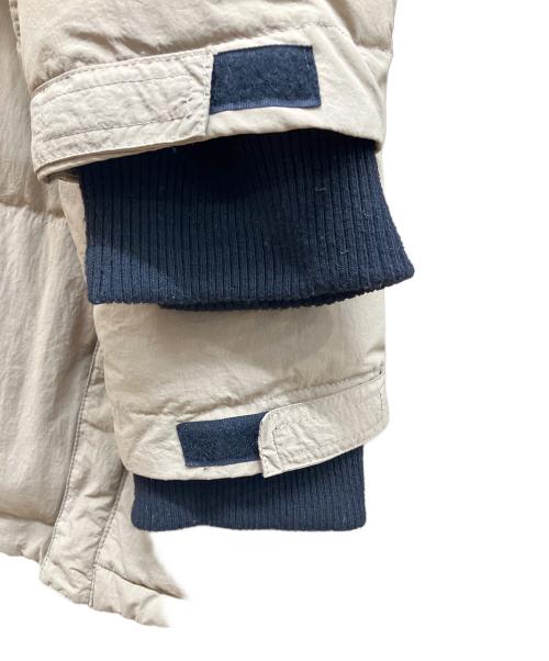 RVCA（ルーカ）RVCA (ルーカ) BALANCE PUFFER HD JK ベージュ サイズ:Mの古着・服飾アイテム