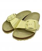 BIRKENSTOCKビルケンシュトック）の古着「ビッグバッグルサンダル」｜イエロー