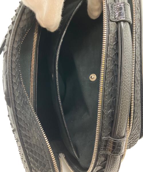 池田工芸/IKEDA Kohgei（イケダコウゲイ）池田工芸/IKEDA Kohgei (イケダコウゲイ) Crocodile Python BuddyBostonBag ブラックの古着・服飾アイテム