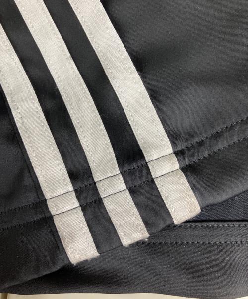 adidas（アディダス）adidas (アディダス) サテン ワイドレッグ トラックパンツ ブラック サイズ:2XLの古着・服飾アイテム