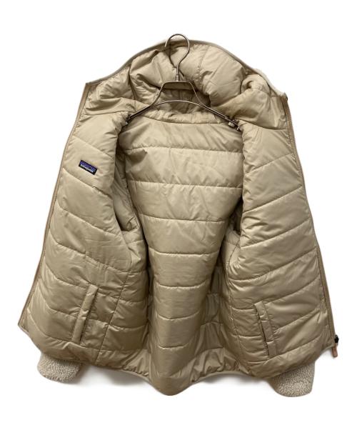Patagonia（パタゴニア）Patagonia (パタゴニア) キッズ・リバーシブル・レディ・フレディ・フーディ ベージュ サイズ:不明の古着・服飾アイテム