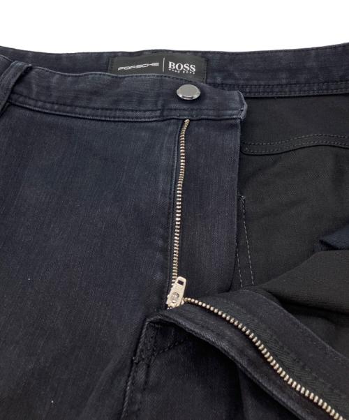 BOSS HUGO BOSS（ボス ヒューゴボス）BOSS HUGO BOSS (ボス ヒューゴボス) PORSCHE (ポルシェ) デニムパンツ ブラック サイズ:40の古着・服飾アイテム