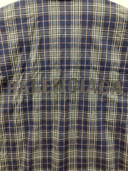 BALENCIAGA（バレンシアガ）BALENCIAGA (バレンシアガ) OversizedShirt グリーン サイズ:2の古着・服飾アイテム