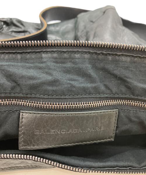BALENCIAGA（バレンシアガ）BALENCIAGA (バレンシアガ) ザ・デイ ショルダーバッグ ブラックの古着・服飾アイテム