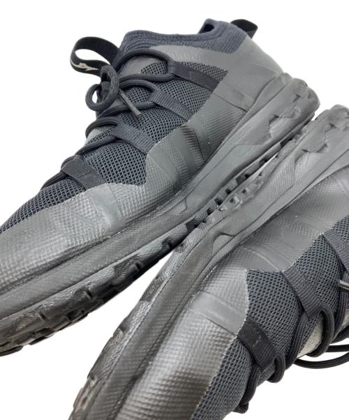 MIZUNO（ミズノ）MIZUNO (ミズノ) MARGARET HOWELL (マーガレットハウエル) WAVE EVOKE GTX ブラック サイズ:27.5cmの古着・服飾アイテム