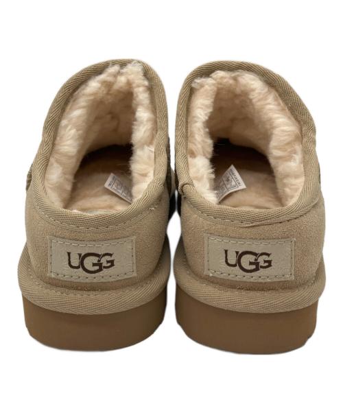 UGG（アグ）UGG (アグ) CLASSIC SLIPPER ベージュ サイズ:23cmの古着・服飾アイテム