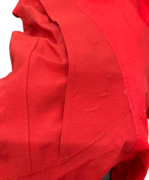 HAGLOFS（ホグロフス）HAGLOFS (ホグロフス) シェルジャケット レッド サイズ:Mの古着・服飾アイテム