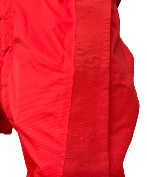 HAGLOFS（ホグロフス）HAGLOFS (ホグロフス) シェルジャケット レッド サイズ:Mの古着・服飾アイテム