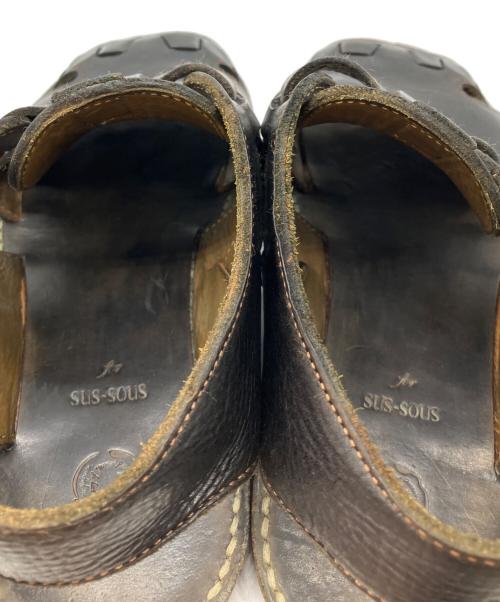 SUS SOUS（シュスー）SUS SOUS (シュスー) BELTED SANDALS ブラウン サイズ:6の古着・服飾アイテム
