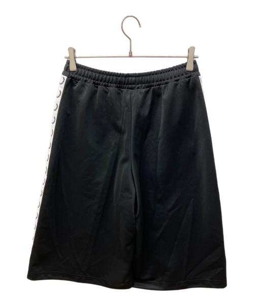 FRED PERRY（フレッドペリー）FRED PERRY (フレッドペリー) Taped Track Shorts ブラック サイズ:10の古着・服飾アイテム
