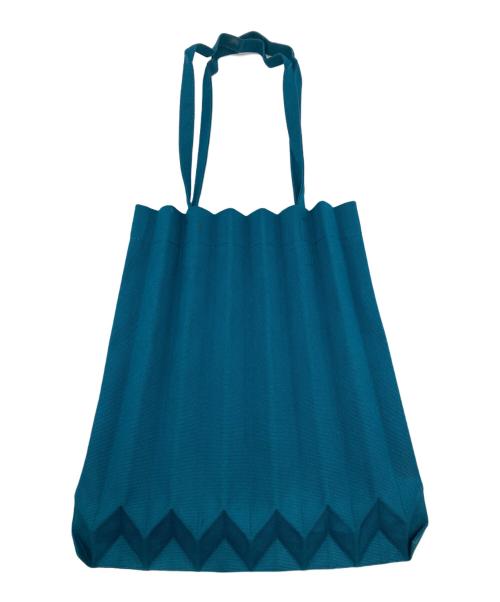 me ISSEY MIYAKE（ミーイッセイ ミヤケ）me ISSEY MIYAKE (ミーイッセイ ミヤケ) トランクプリーツミニバッグ グリーンの古着・服飾アイテム