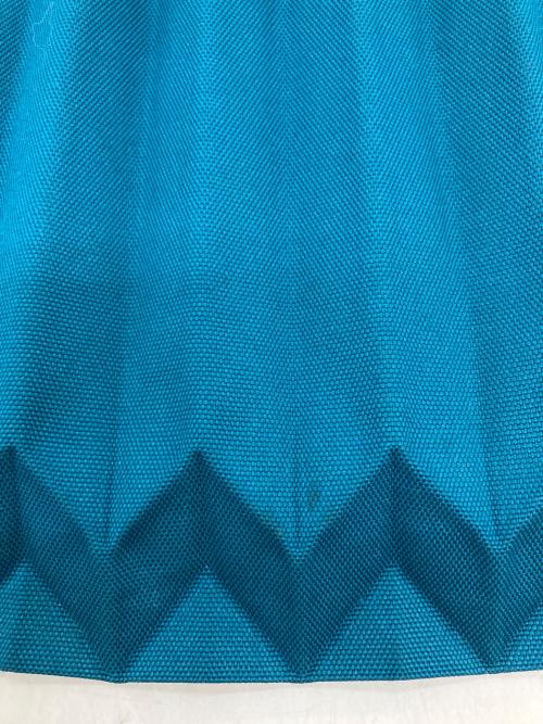 me ISSEY MIYAKE（ミーイッセイ ミヤケ）me ISSEY MIYAKE (ミーイッセイ ミヤケ) トランクプリーツミニバッグ グリーンの古着・服飾アイテム