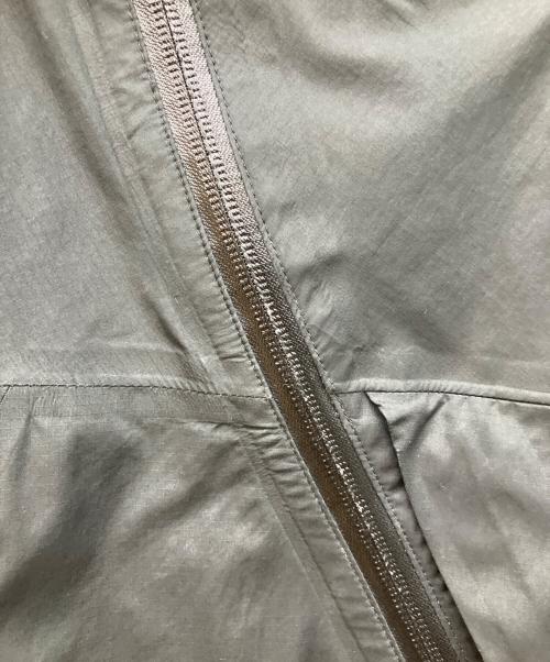CMF OUTDOOR GARMENT（コンフィーアウトドアガーメント）CMF OUTDOOR GARMENT (コンフィーアウトドアガーメント) SLASH SHELL COEXIST　スラッシュシェルコエジスト　マウンテンパーカー ブラック サイズ:Ｌの古着・服飾アイテム