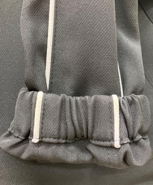 HIDE AND SEEK（ハイドアンドシーク）HIDE AND SEEK (ハイドアンドシーク) V Neck Track Jacket ブラック サイズ:Ｍの古着・服飾アイテム
