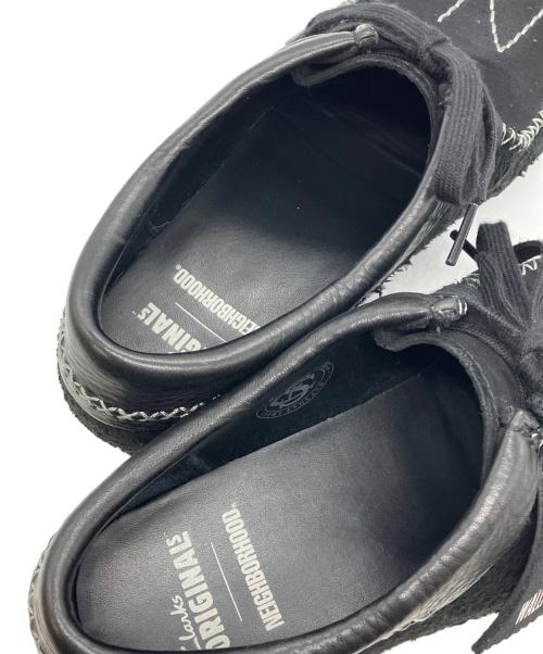CLARKS（クラークス）CLARKS (クラークス) NEIGHBORHOOD (ネイバーフッド) コラボワラビーシューズ ブラック サイズ:UK 8 1/2の古着・服飾アイテム