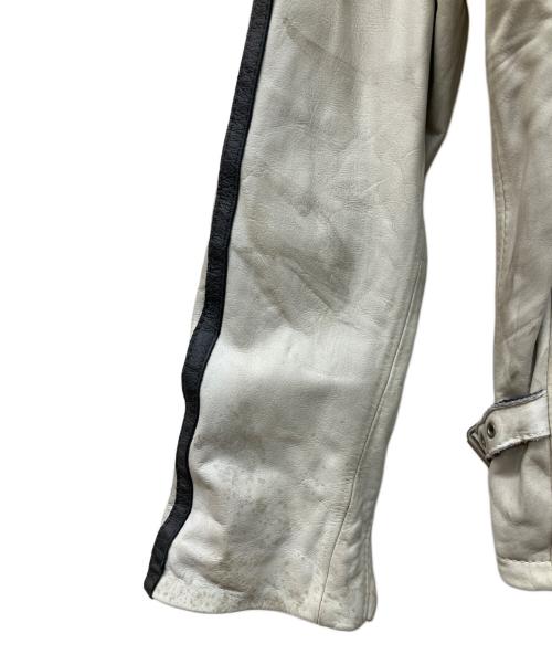 Schott（ショット）Schott (ショット) クラシックレーサーレザージャケット ホワイト サイズ:Lの古着・服飾アイテム