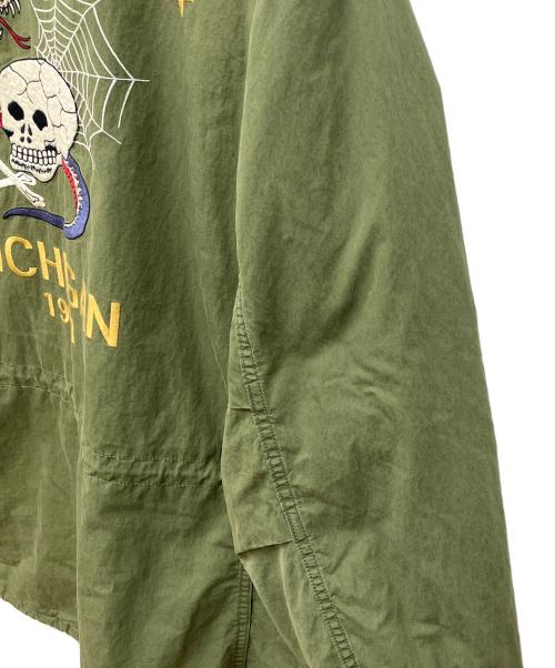 Hysteric Glamour（ヒステリックグラマー）Hysteric Glamour (ヒステリックグラマー) SNAKE&SKULL刺繍 M1951フィールドジャケット カーキ サイズ:Mの古着・服飾アイテム