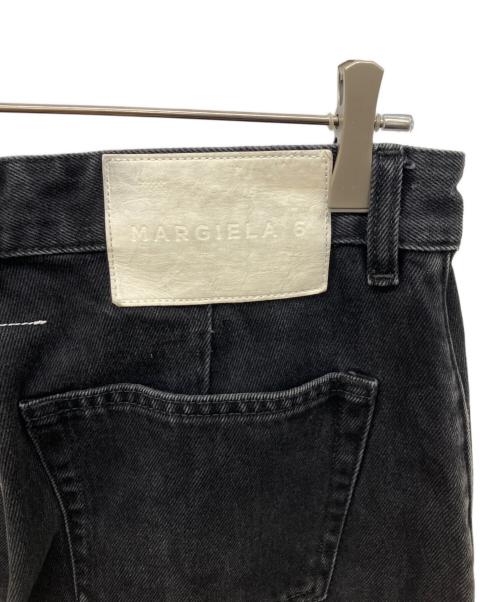 MM6 Maison Margiela（エムエムシックスメゾンマルジェラ）MM6 Maison Margiela (エムエムシックスメゾンマルジェラ) ブラックデニム・ストレートジーンズ デニムパンツ ブラック サイズ:73.5cm (W29)の古着・服飾アイテム