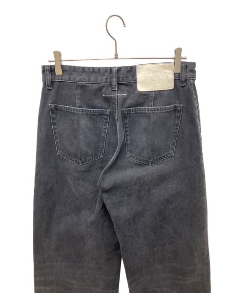 MM6 Maison Margiela（エムエムシックスメゾンマルジェラ）MM6 Maison Margiela (エムエムシックスメゾンマルジェラ) ブラックデニム・ストレートジーンズ デニムパンツ ブラック サイズ:73.5cm (W29)の古着・服飾アイテム