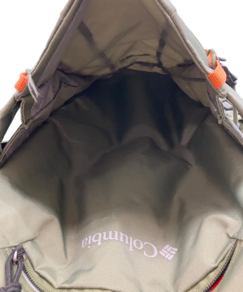 Columbia（コロンビア）Columbia (コロンビア) ワイルドウッド 30L バックパック カーキの古着・服飾アイテム