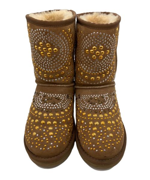 UGG（アグ）UGG (アグ) JIMMY CHOO (ジミーチュウ) コラボムートンブーツ ブラウン サイズ: 24cmの古着・服飾アイテム