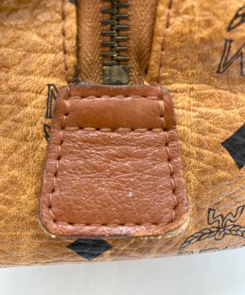 MCM（エムシーエム）MCM (エムシーエム) ヴィセトス柄ボストンバッグ ブラウンの古着・服飾アイテム