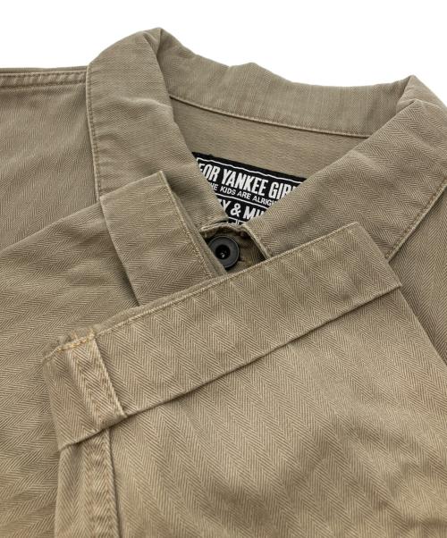 Hysteric Glamour（ヒステリックグラマー）Hysteric Glamour (ヒステリックグラマー) HYS SPACE BENDER M-44 HBTシャツジャケット ベージュ サイズ:Lの古着・服飾アイテム