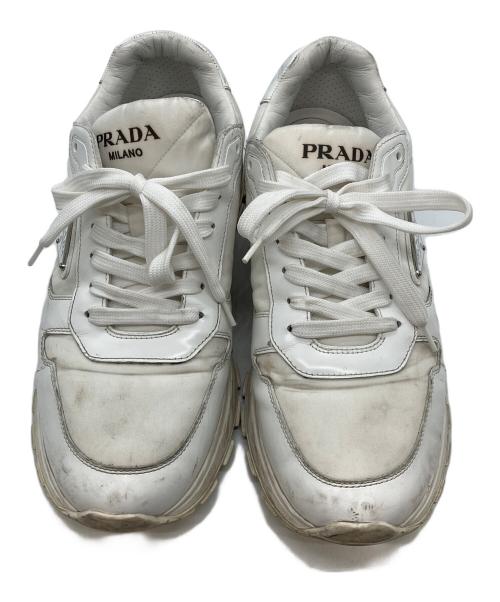 PRADA（プラダ）PRADA (プラダ) Prax 01 Re-Nylon ブラッシュドレザースニーカー ホワイト サイズ:9 1/2の古着・服飾アイテム