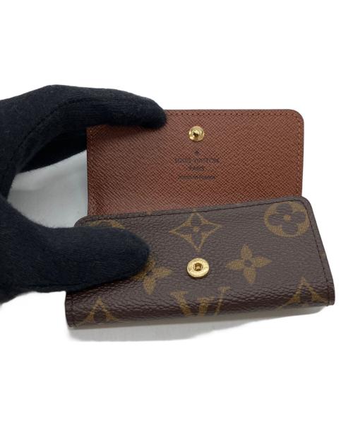 LOUIS VUITTON（ルイ ヴィトン）LOUIS VUITTON (ルイ ヴィトン) キーケース ミュルティクレ 4　モノグラム ブラウンの古着・服飾アイテム