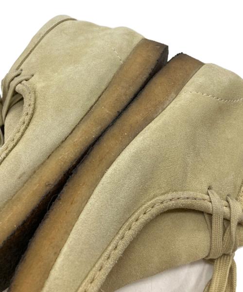CLARKS ORIGINALS（クラークス オリジナルズ）Clarks Originals (クラークス オリジナルズ) ワラビーシューズ ベージュ サイズ:23.5cmの古着・服飾アイテム