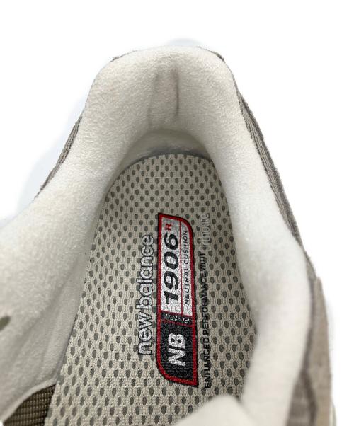 NEW BALANCE（ニューバランス）NEW BALANCE (ニューバランス) ローカットスニーカー ベージュ サイズ:26の古着・服飾アイテム
