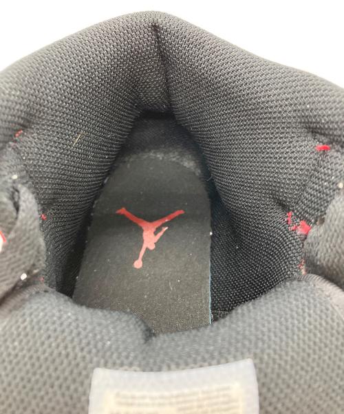 NIKE（ナイキ）NIKE (ナイキ) AIR JORDAN1 MID レッド×ブラック サイズ:26の古着・服飾アイテム