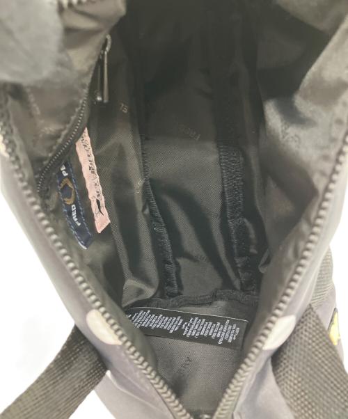 FRED PERRY（フレッドペリー）FRED PERRY (フレッドペリー) POLKA DOT AMY MINI BARREL ブラック 未使用品の古着・服飾アイテム